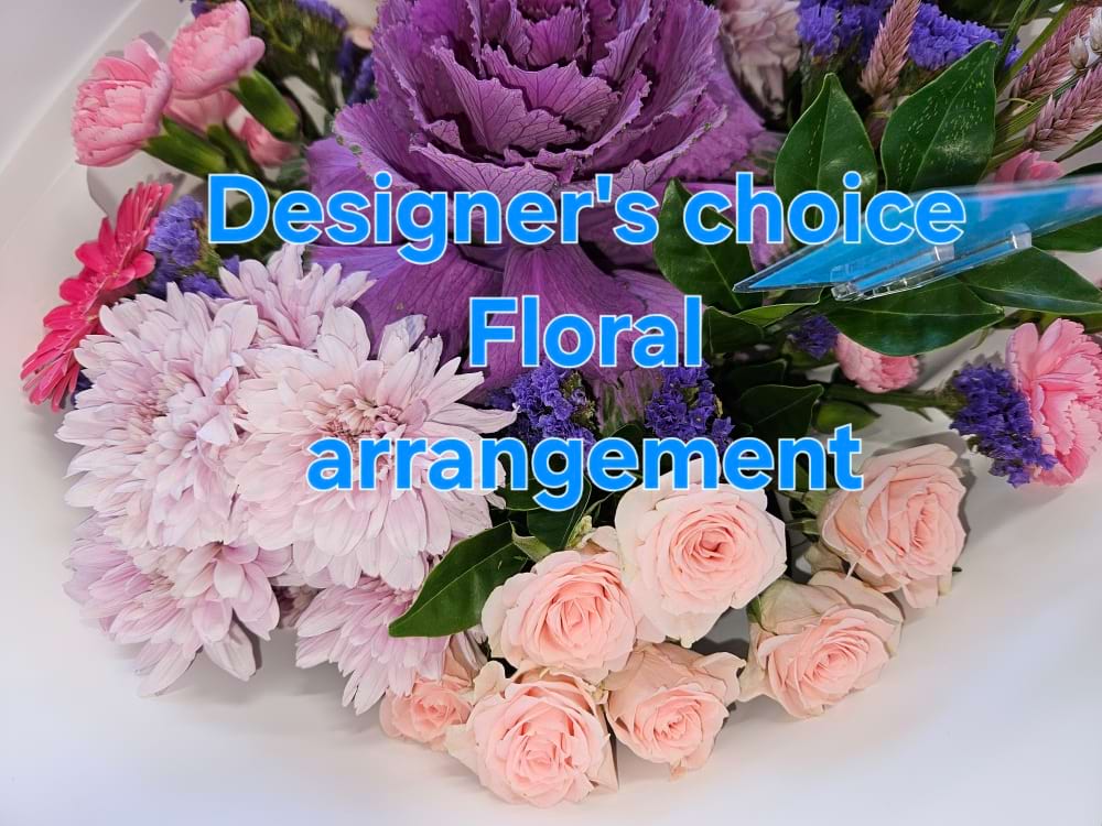 Designer`s Choice Floral Arrangement